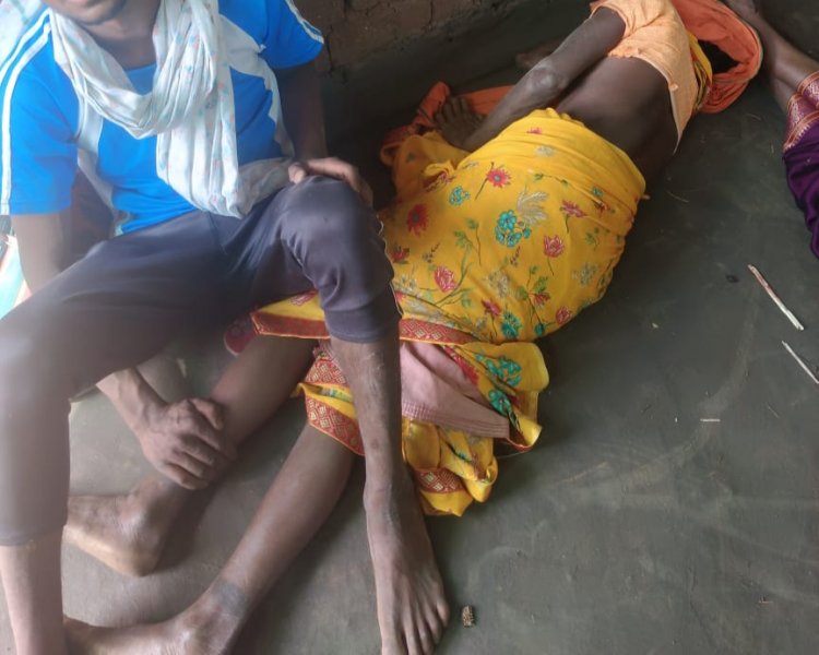 Breaking Jashpur: रामनवमी के दिन बड़ा हादसा, पिकअप ने बाइक सवार को मारी टक्कर, महिला का टूटा पैर एक बच्चा समेत 3 अन्य "पिकअप समेत चालक फरार..... सन्ना थाना क्षेत्र की घटना 