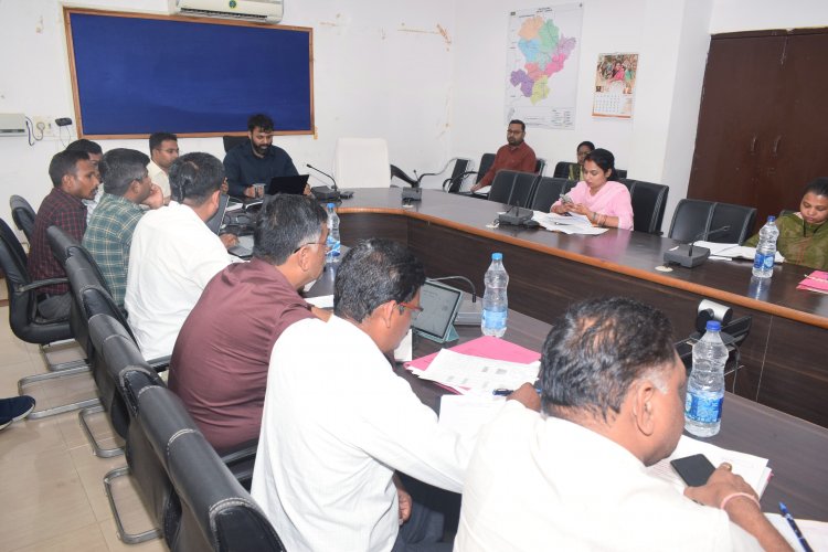 ग्रामीण सचिवालय में पटवारी,सचिव, ग्रामीण कृषि विस्तार अधिकारी, बिजली विभाग और हैंडपंप मैकेनिक को अनिवार्य रूप से उपस्थित रहने के सख्त निर्देश 