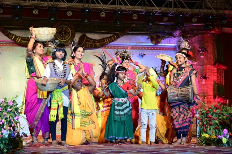 ‘आदि परब’ का रंगारंग आगाज, छत्तीसगढ़ जनजातीय आयोग के अध्यक्ष श्री रूपसिंह मंडावी ने किया शुभारंभ